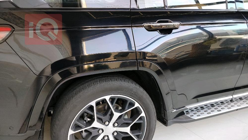 جيب جراند شيروكي